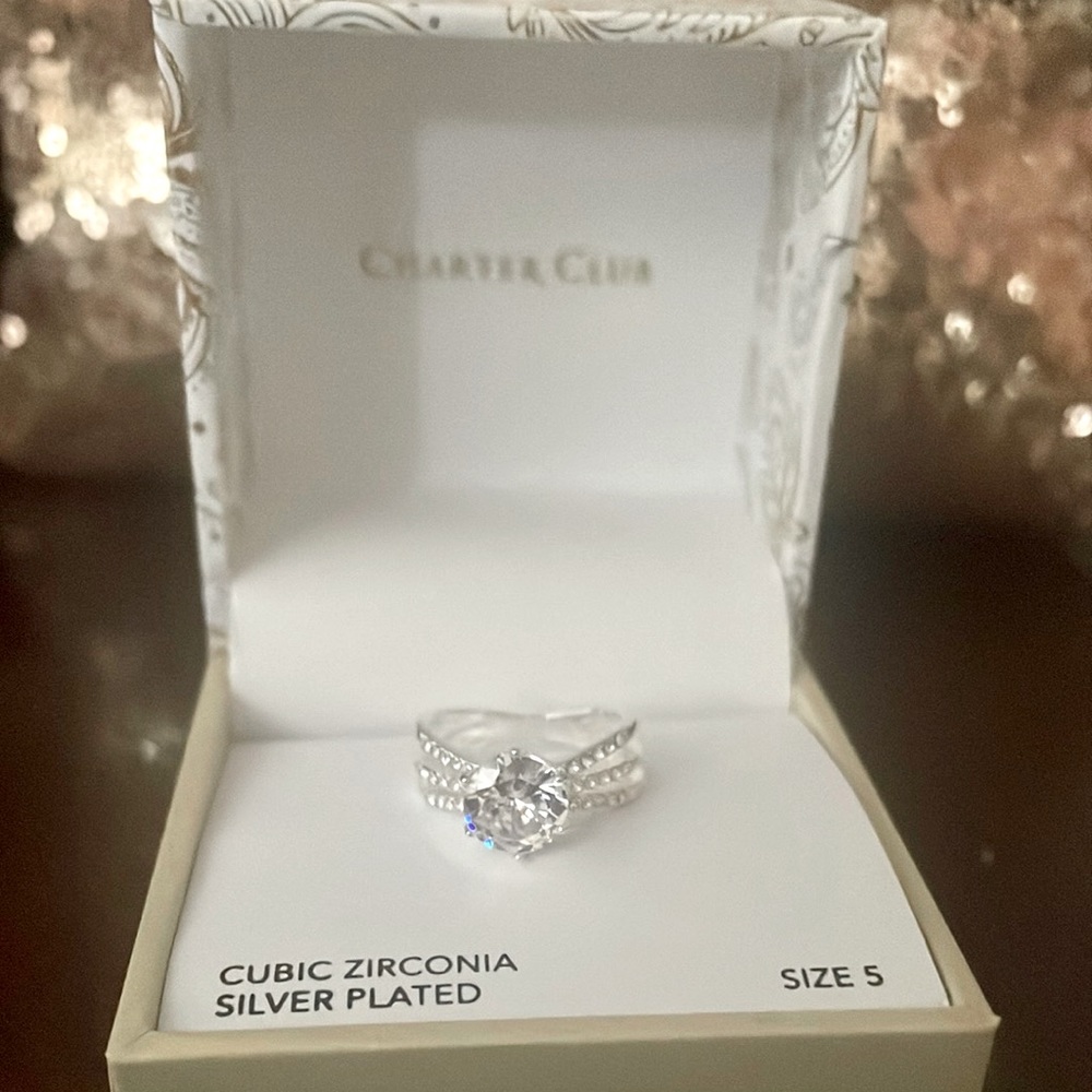 BRAND NEW IN BOX SILVER PLATED SZ 5 ENGAGEMENT RING